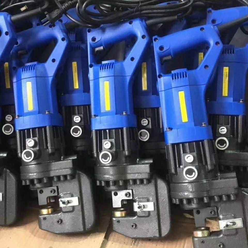 Máy Đột Lỗ Thủy Lực Cũ