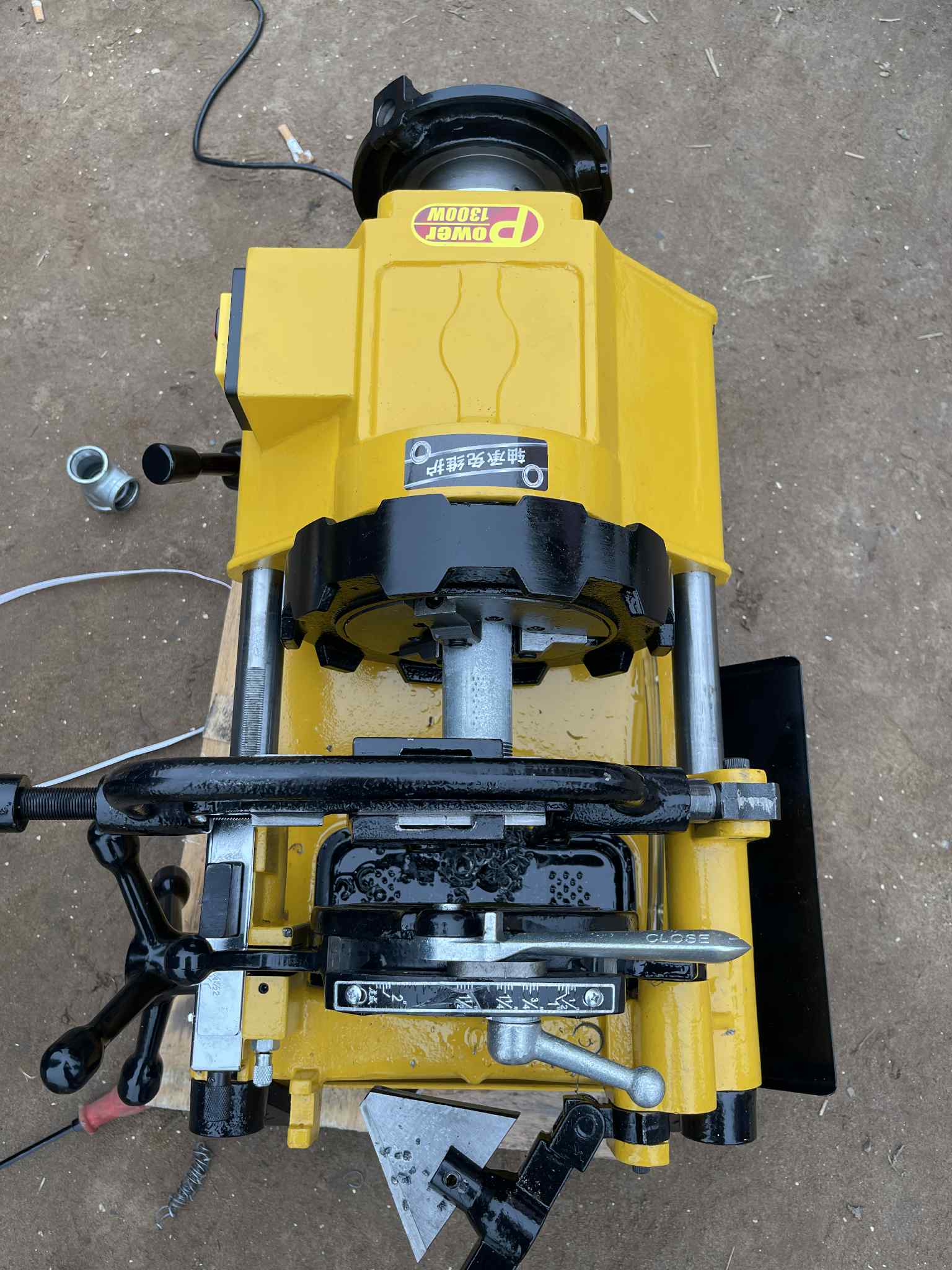 may-tien-ren-ong-noi-dia-trung-quoc-z1t-65fa-21-76mm-4